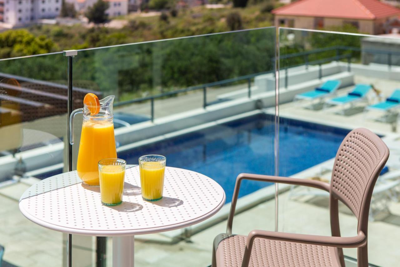 Sun Resort Apartments Zecevo Exterior photo