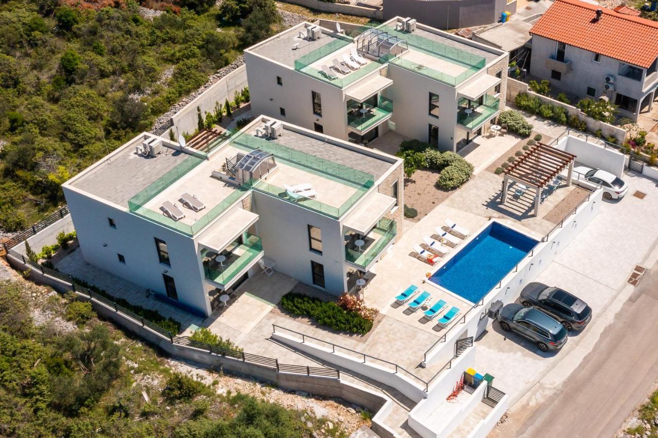 Sun Resort Apartments Zecevo Exterior photo